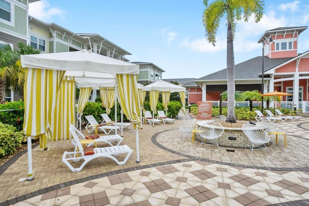 2-bedroom Eccentric Oasis Apartment Tampa